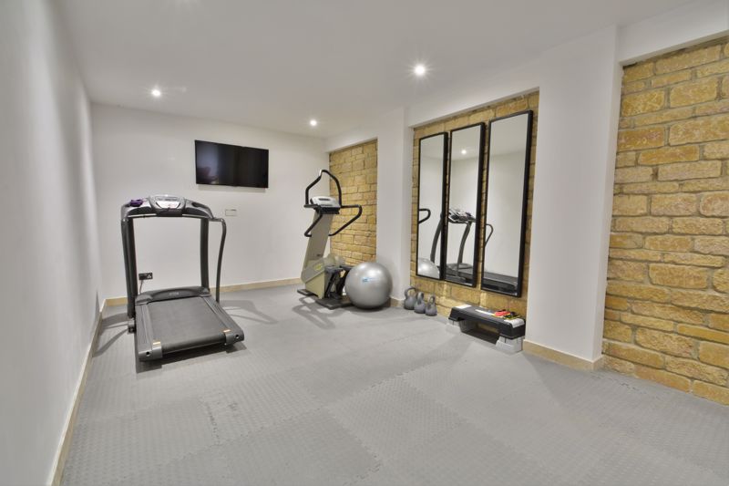 Home gym- click for photo gallery